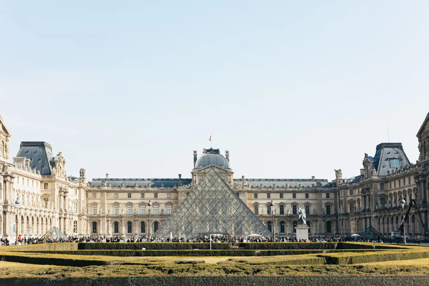 8D7N Discover The Renaissance